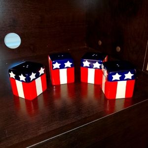 American salt pepper shakes